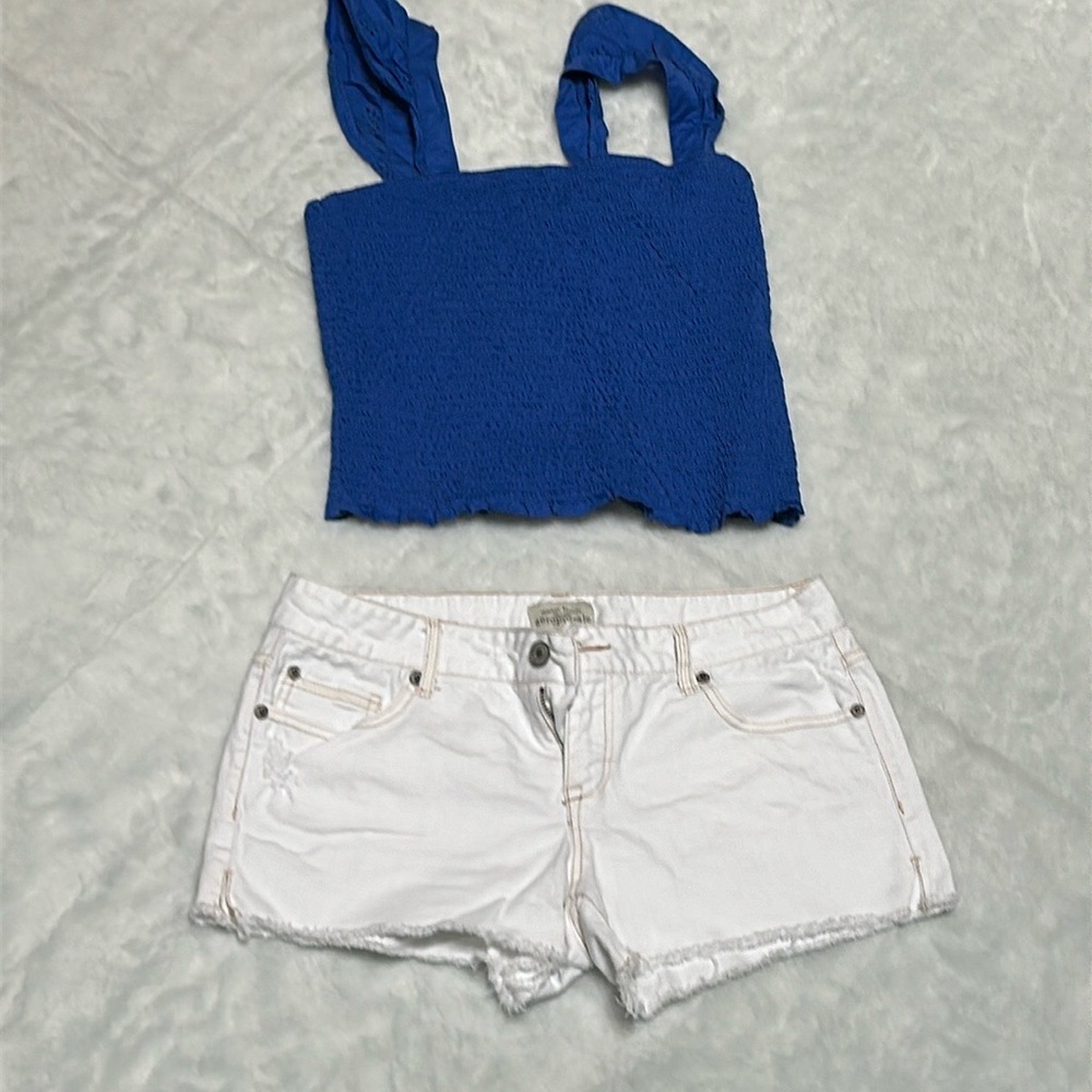 Aeropostale White Short